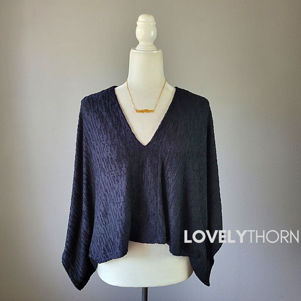 ZARA // black textured plunge wide kimono sleeve cape style top